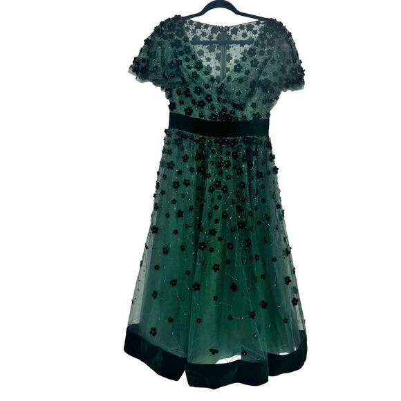Mac Duggal Embellished Velvet Hem Midi Dress Emerald Size 6 NWT - Picture 4 of 12